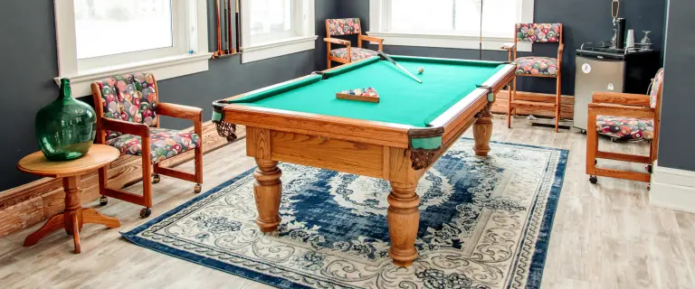Professional hotel furniture moving, assembly, and wall mounting services across Dubai as a expert Movers and packers in dubai